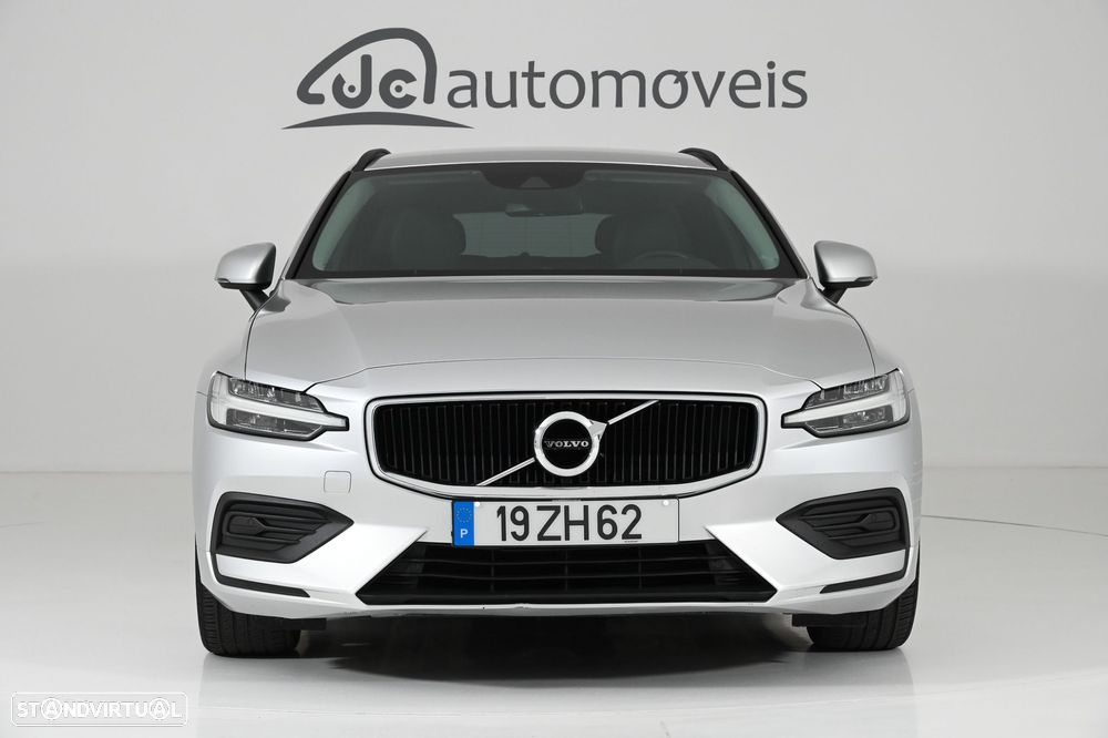 Volvo V60 2.0 D3 Momentum Geartronic - 5