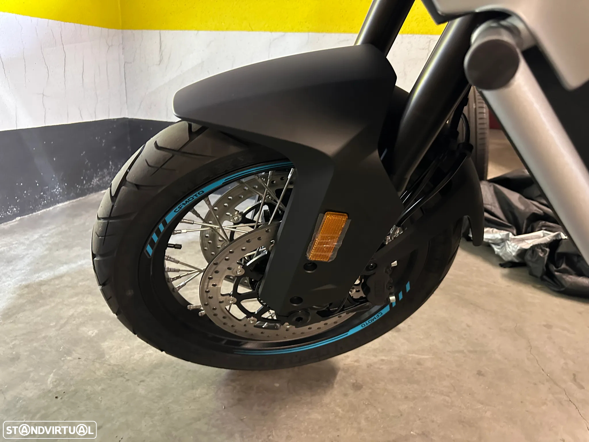 CF Moto 800MT Sport - 5
