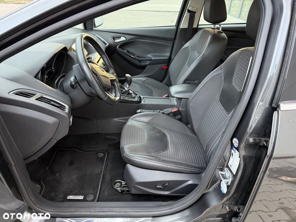 Ford Focus 2.0 TDCi Titanium ASS - 15