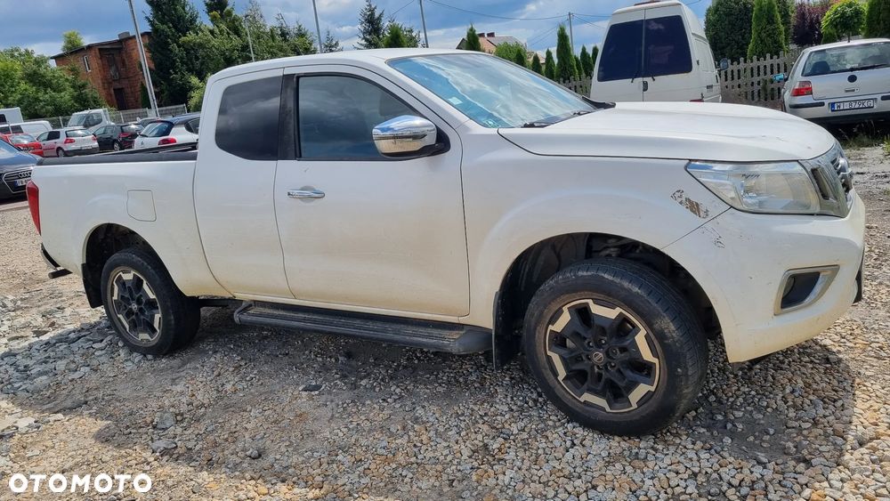 Nissan Navara - 1