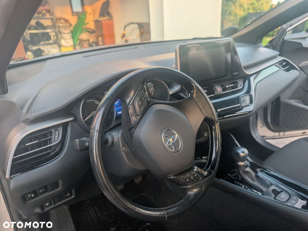 Toyota C-HR - 9