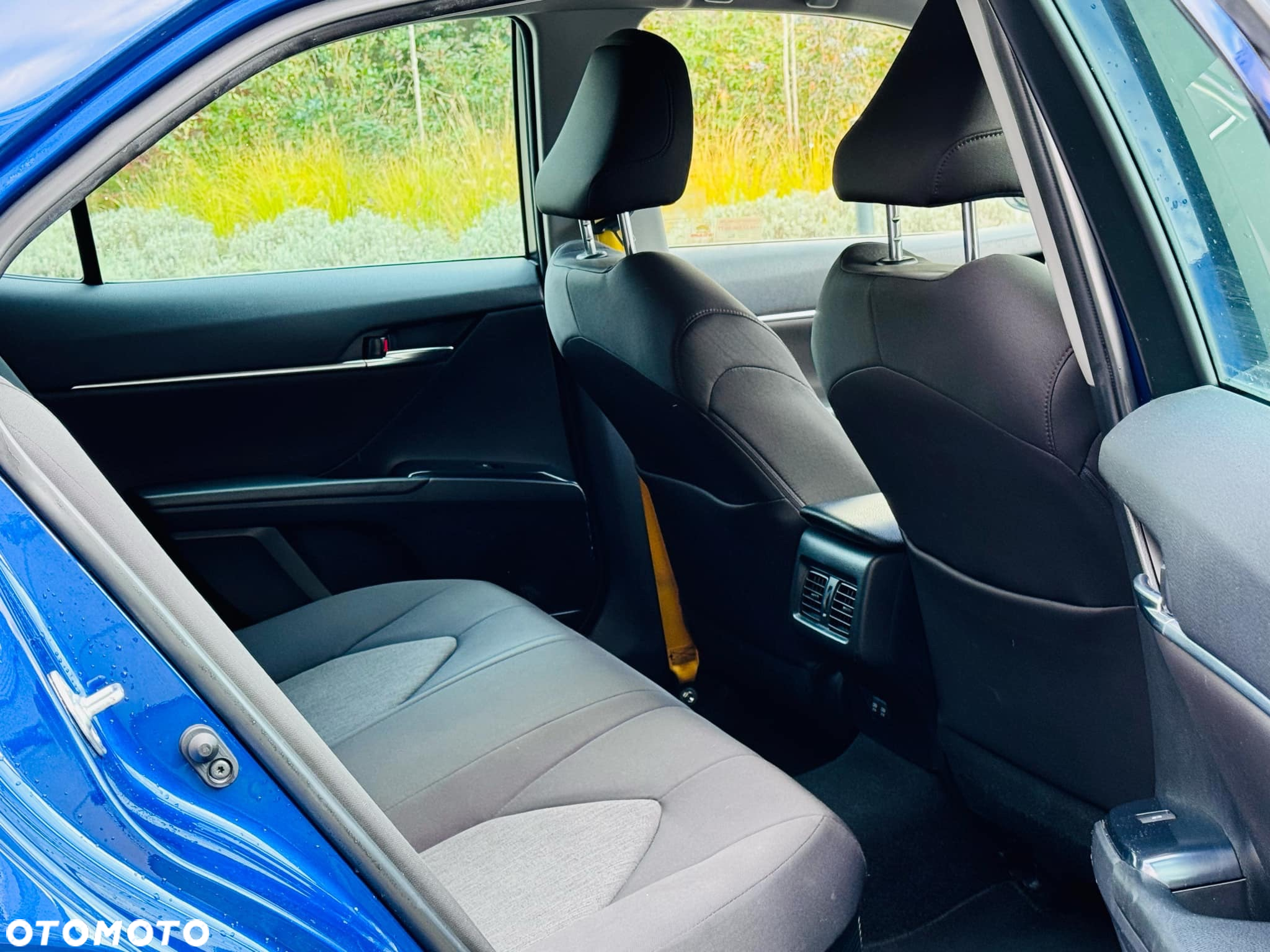 Toyota Camry 2.5 Hybrid Comfort CVT - 36
