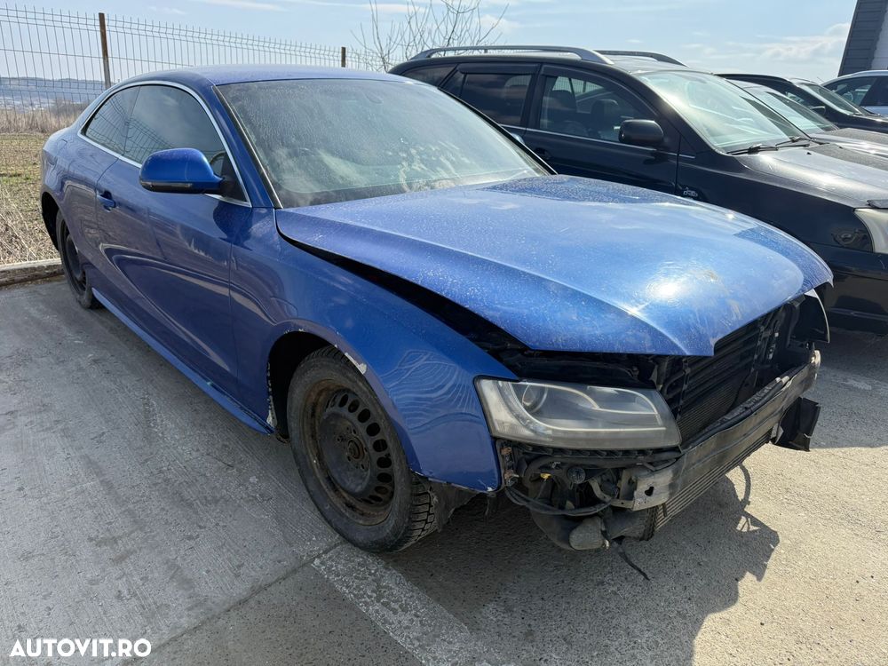 Dezmembrez / Dezmembrari / Piese / Accesorii Audi a5 albastru coupe 2009 3.0 tdi CAPA quattro - 2