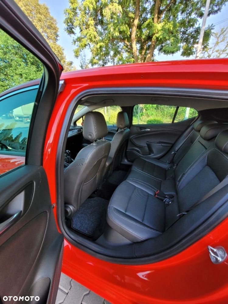 Opel Astra 1.4 Turbo Edition - 14