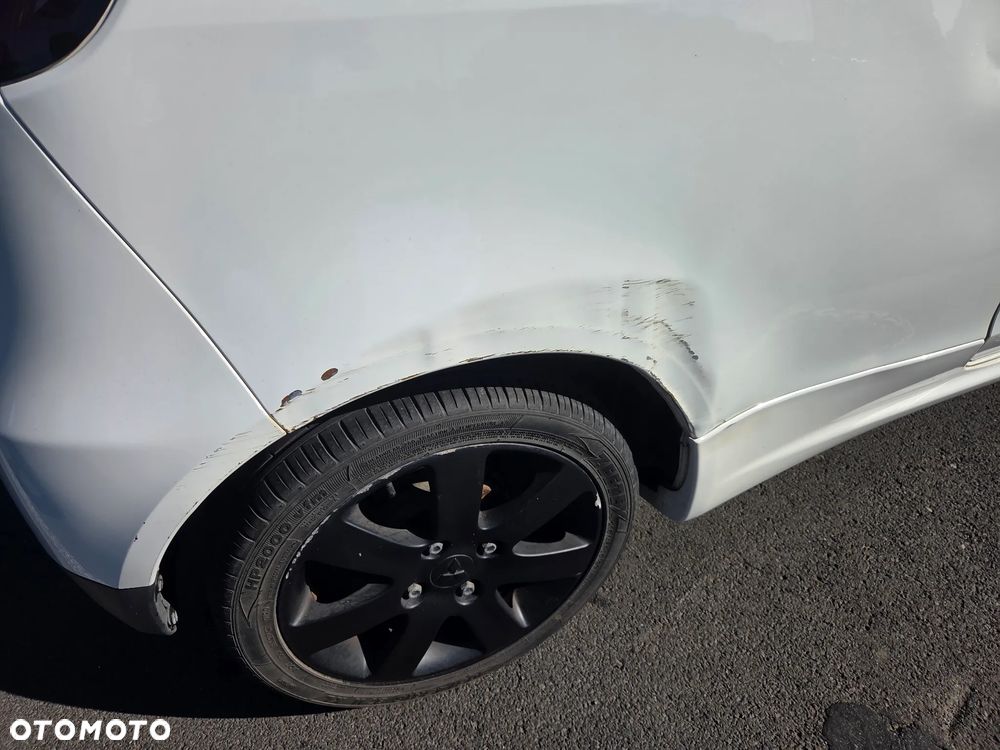 Mitsubishi Colt 1.1 - 6