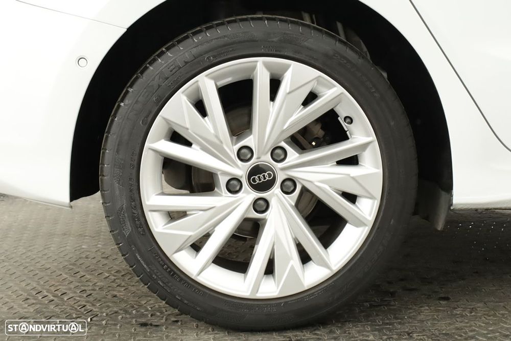 Audi A3 Sportback 30 TFSI Advanced S tronic - 5