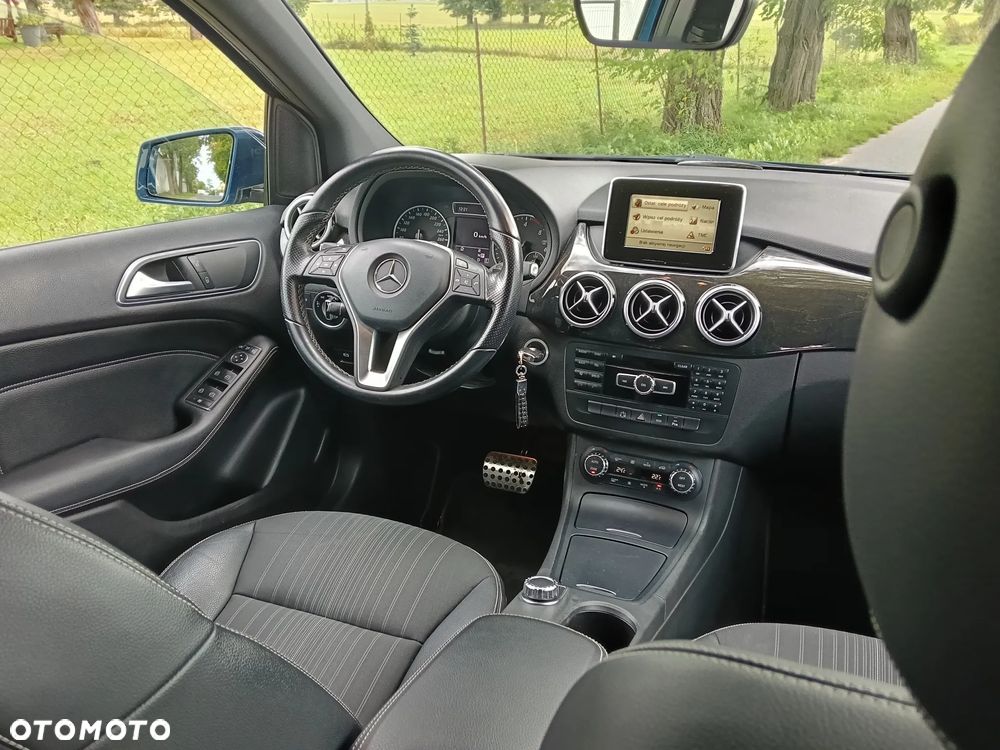 Mercedes-Benz Klasa B 200 CDI (BlueEFFICIENCY) 7G-DCT - 22