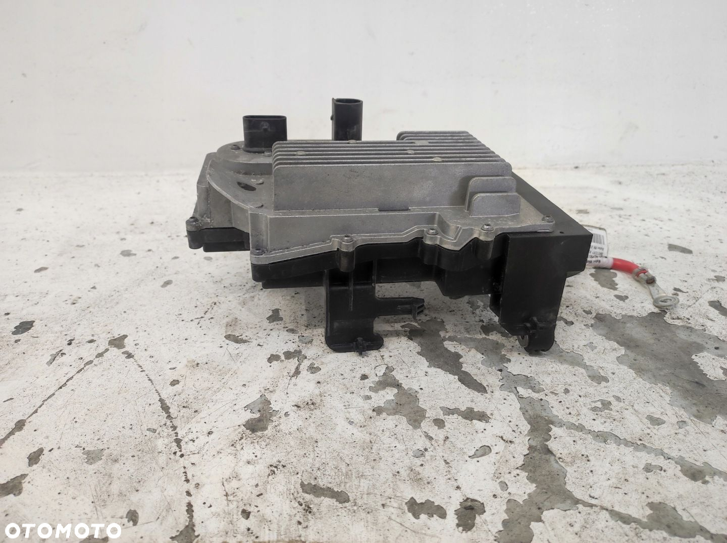 Moduł sterownik rozdzielacz prądu akumulatora Volvo V90 II 2 S90 III 3 2.0B - 3