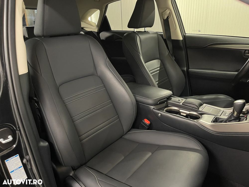 Lexus Seria NX 300h AWD Executive Plus - 9