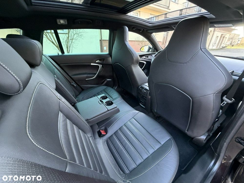 Opel Insignia - 29