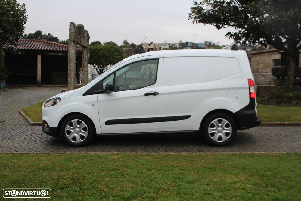 Ford TRANSIT COURIER - 3