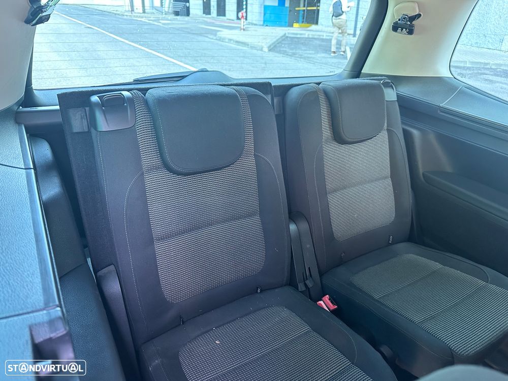 VW Sharan 2.0 TDI Confortline - 27