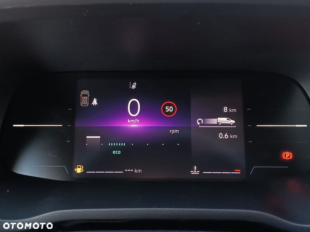 Renault Trafic - 16
