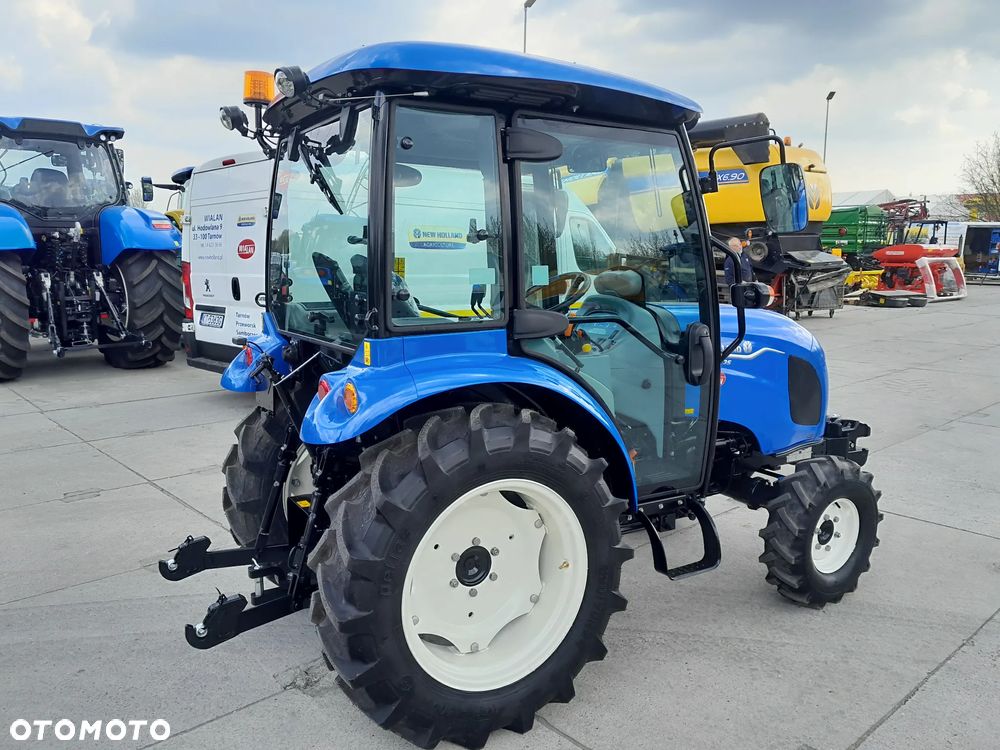 New Holland Boomer 35 - 5