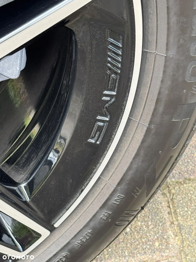 Mercedes-Benz Klasa E 220 d 4-Matic AMG - 23