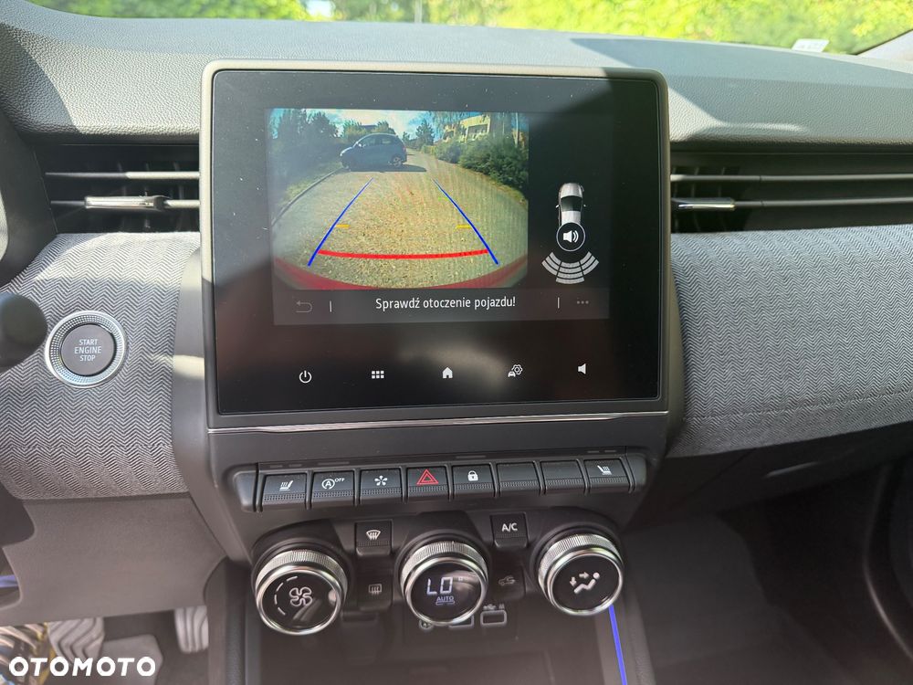 Renault Clio 1.0 TCe Techno - 9