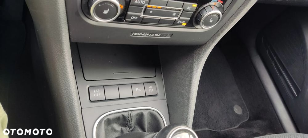 Volkswagen Golf 1.6 Edition - 19