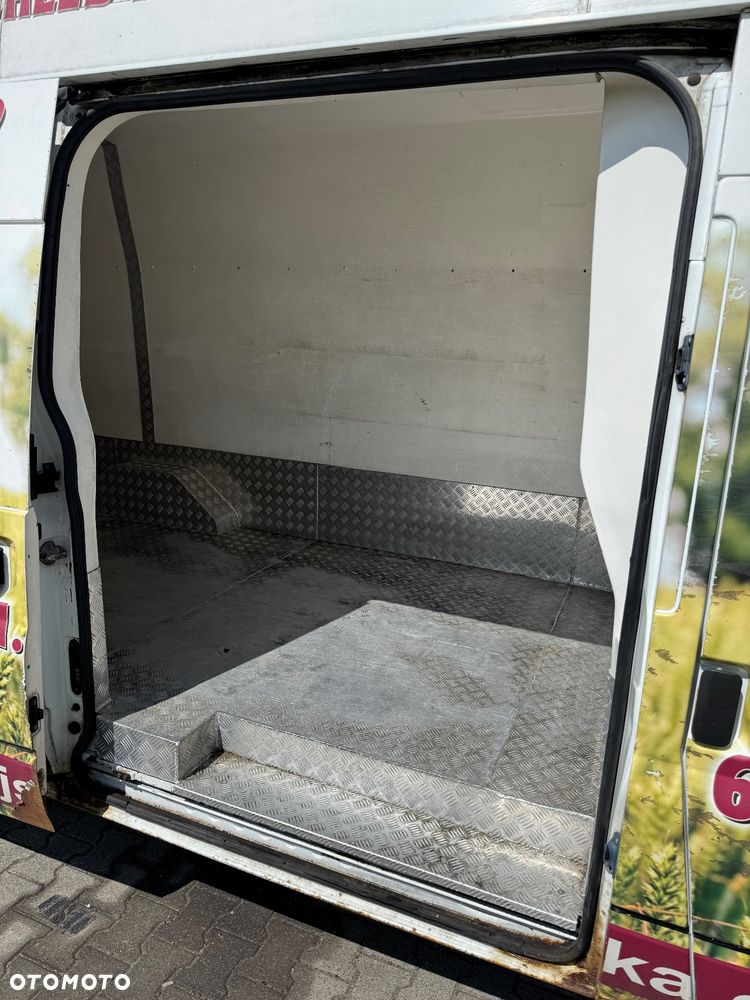 Ford Transit - 10