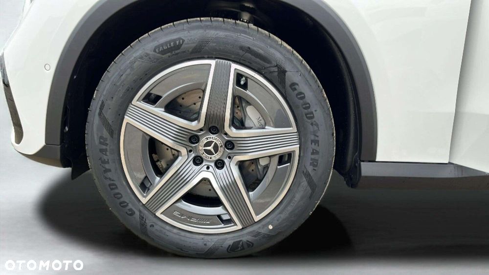 Mercedes-Benz GLC - 8
