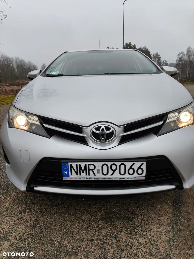 Toyota Auris 1.6 Active - 11