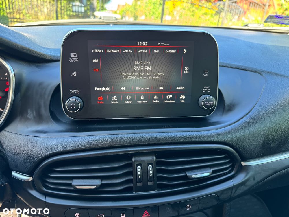 Fiat Tipo 1.4 16v Lounge EU6d - 8