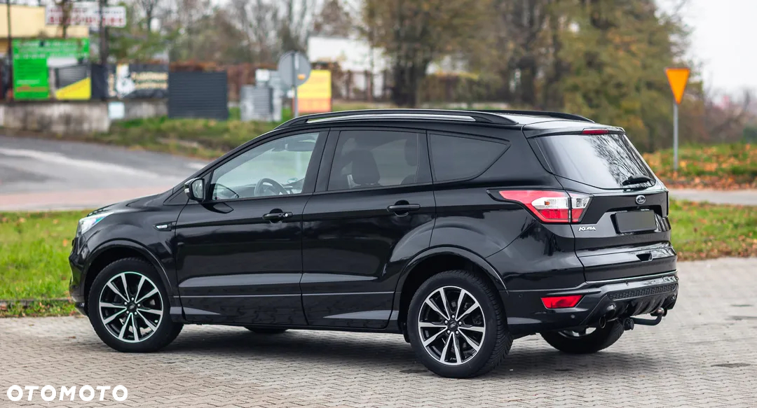 Ford Kuga 1.5 EcoBoost FWD ST-Line - 16