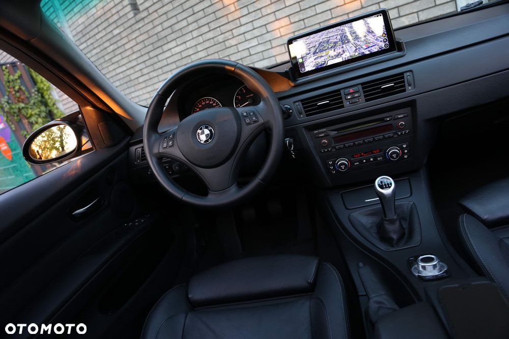 BMW Seria 3 - 24