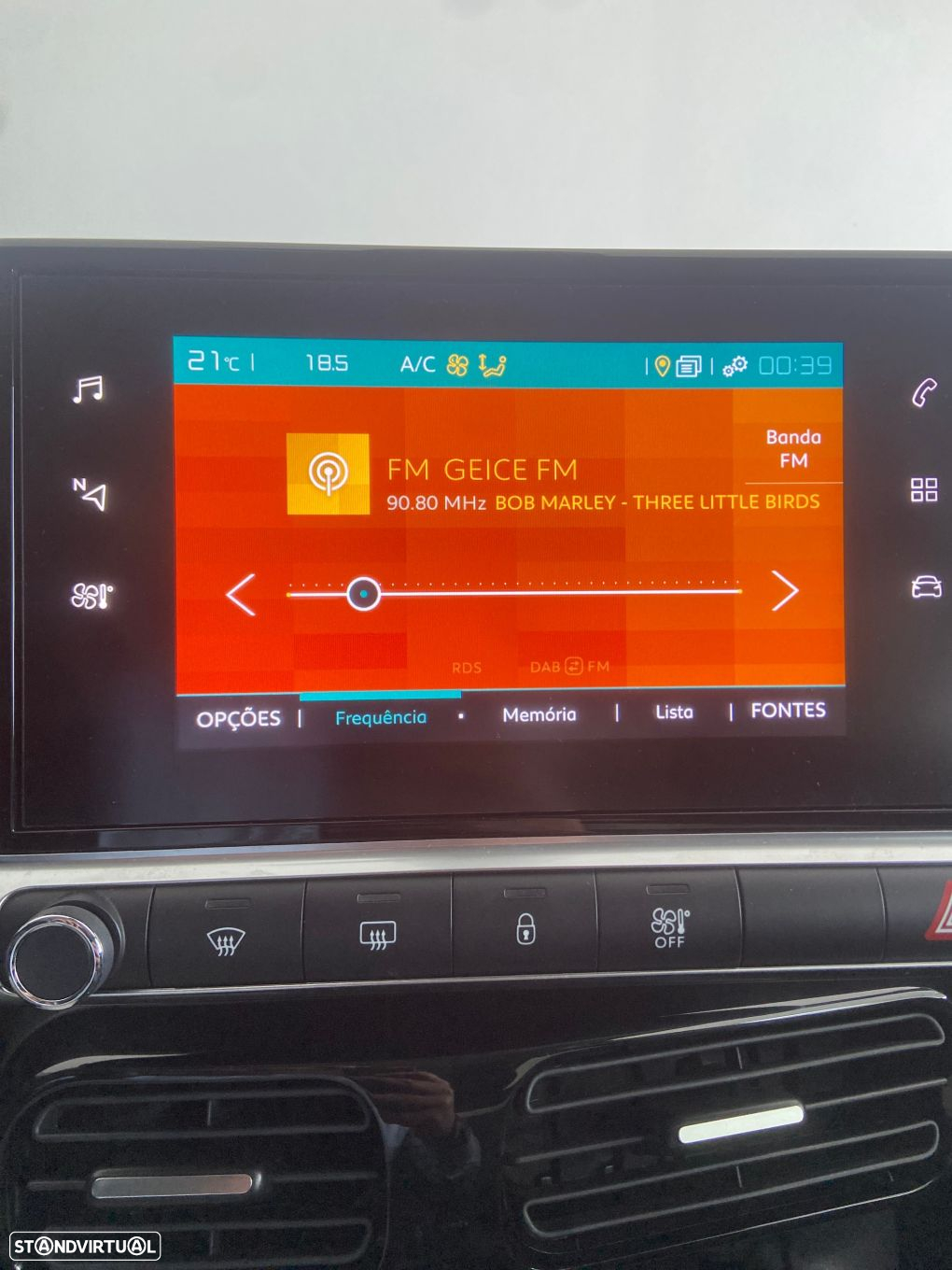 Citroën C4 Cactus 1.5 BlueHDi Shine Pack - 19