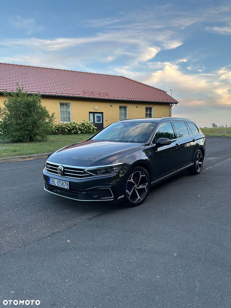 Volkswagen Passat 1.4 TSI DSG BlueMotion Technology Exclusive - 30