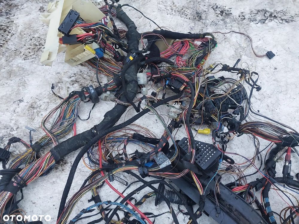 Wiązka przewodów BMW E39 LIFT Sedan 3.0 Diesel Kabiny foteli kokpitu konsoli bagażnika modułów WSZYSTKO ZE ŚRODKA - 5