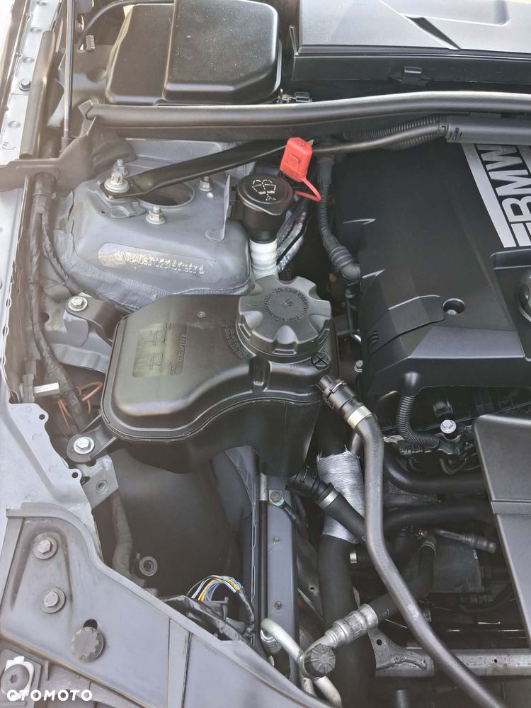 BMW Seria 3 - 26