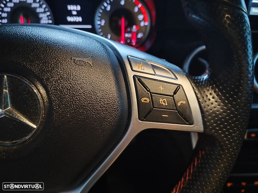 Mercedes-Benz A 180 CDI BE AMG Line - 23