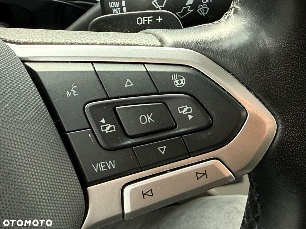 Volkswagen Multivan 2.0 TDI L1 70 Years Bulli DSG - 31