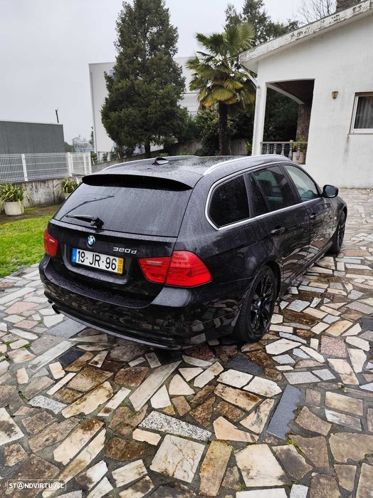 BMW 320 d - 5