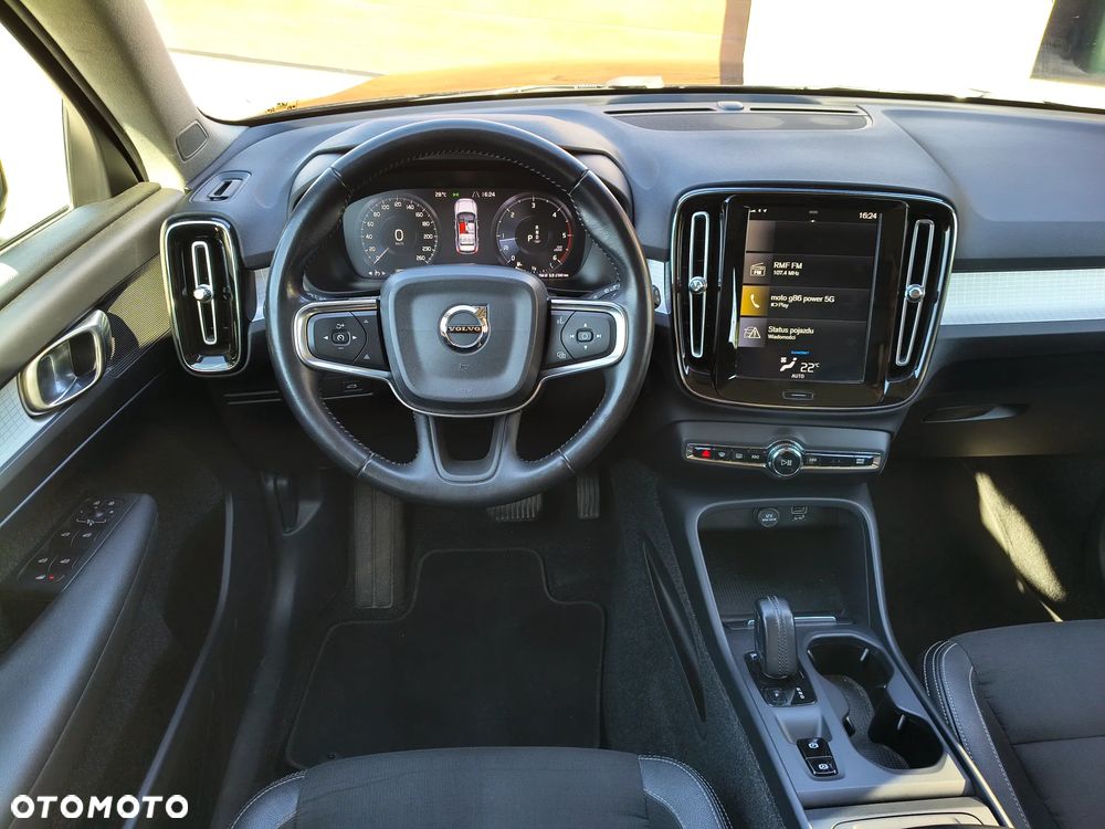 Volvo XC 40 - 8