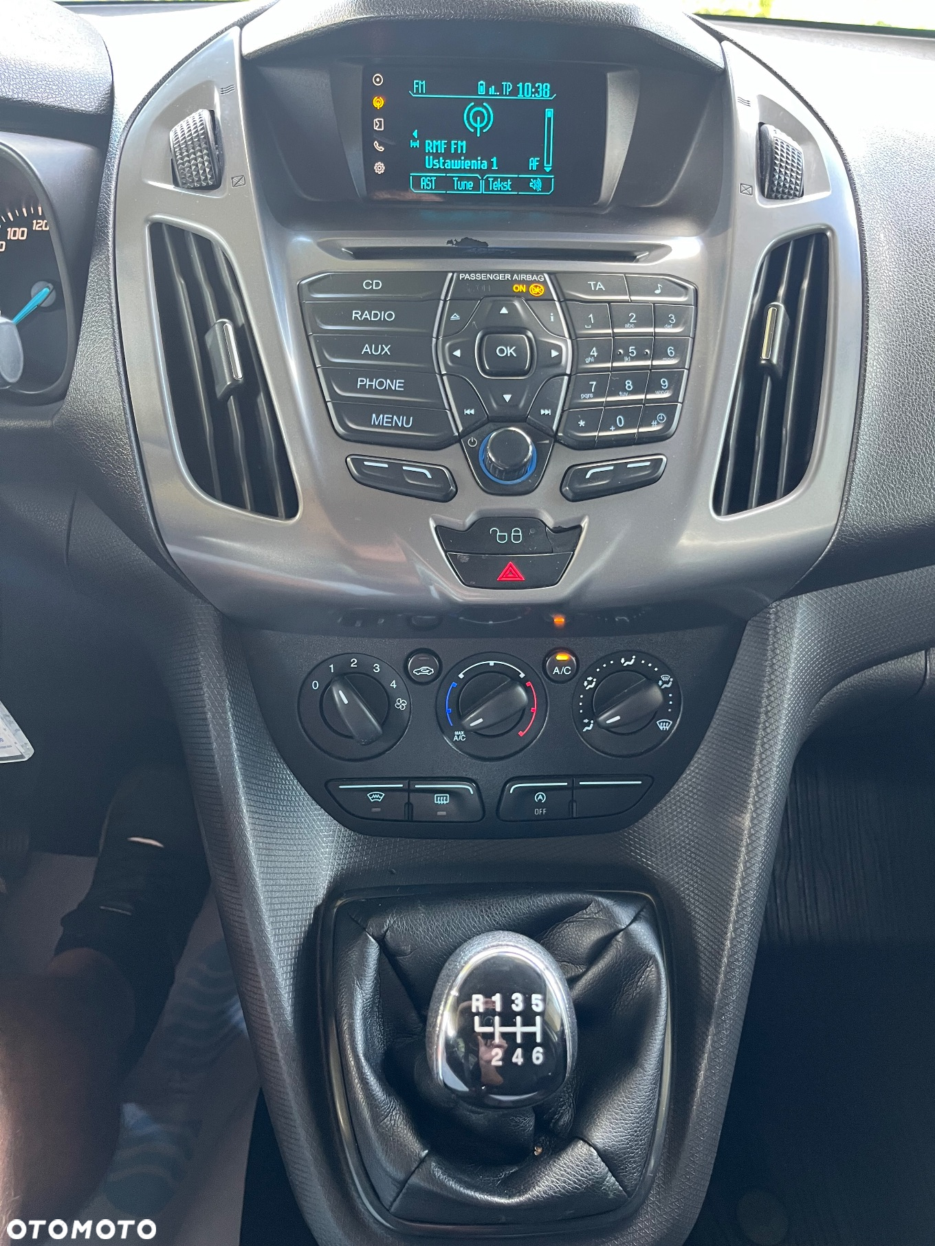 Ford Transit Connect L2 - 39