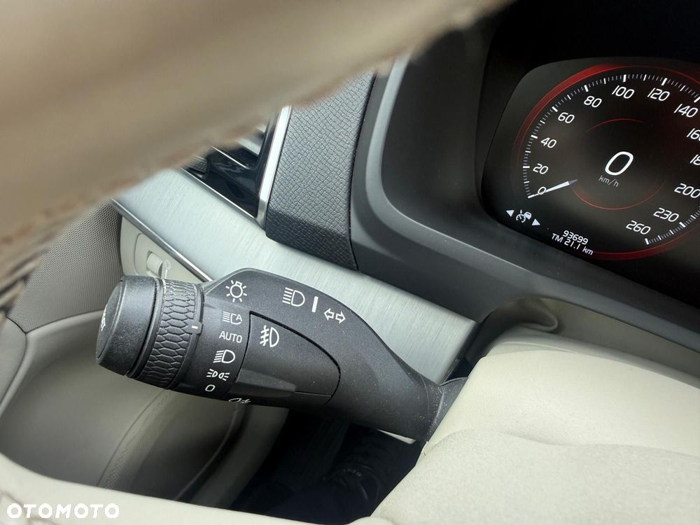Volvo XC 90 - 28