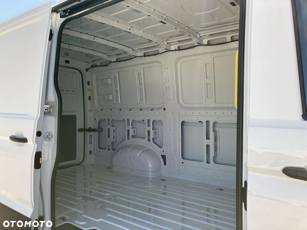 Volkswagen Crafter - 12