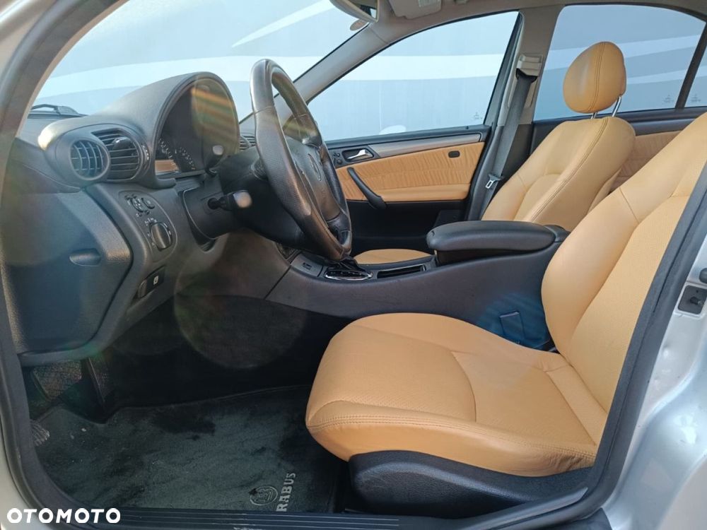 Mercedes-Benz Klasa C - 6