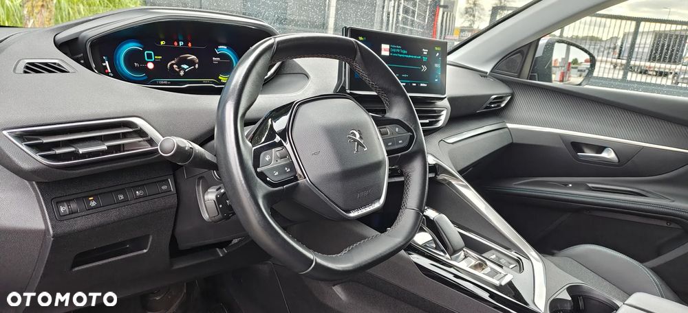 Peugeot 3008 - 17