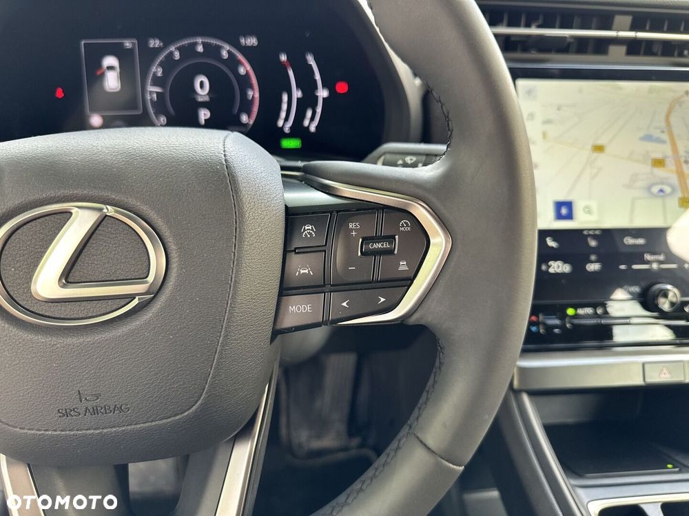 Lexus LBX 1.5 Hybrid - 17