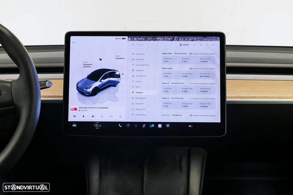 Tesla Model Y Performance Tração Integral - 17