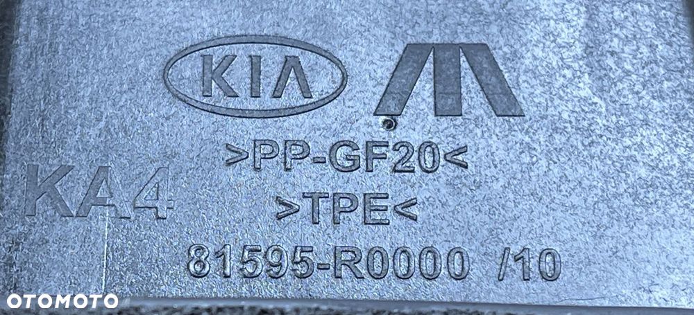 B3 KIA CARNIVAL IV 2020 - KLAPKA WLEWU PALIWA WLEW KOREK 81595-R0000 P2M - 5