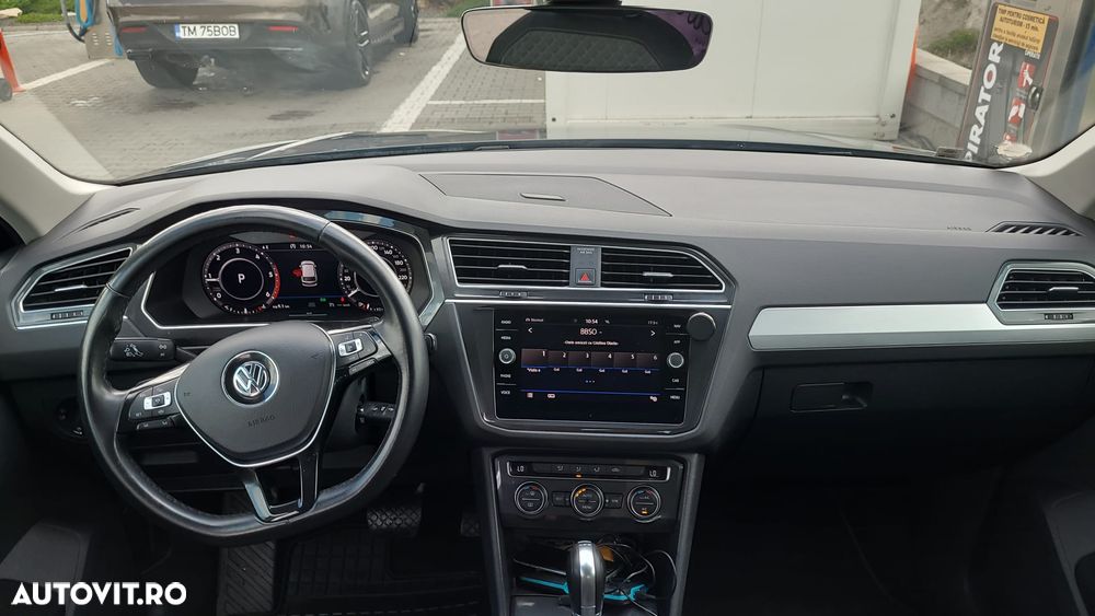 Volkswagen Tiguan - 7