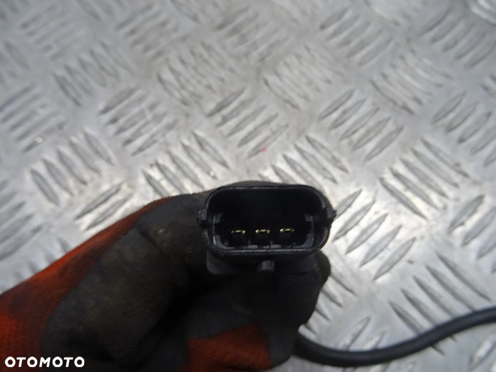 OPEL ZAFIRA A LIFT 1.6B CZUJNIK WAŁKA 6585 - 2