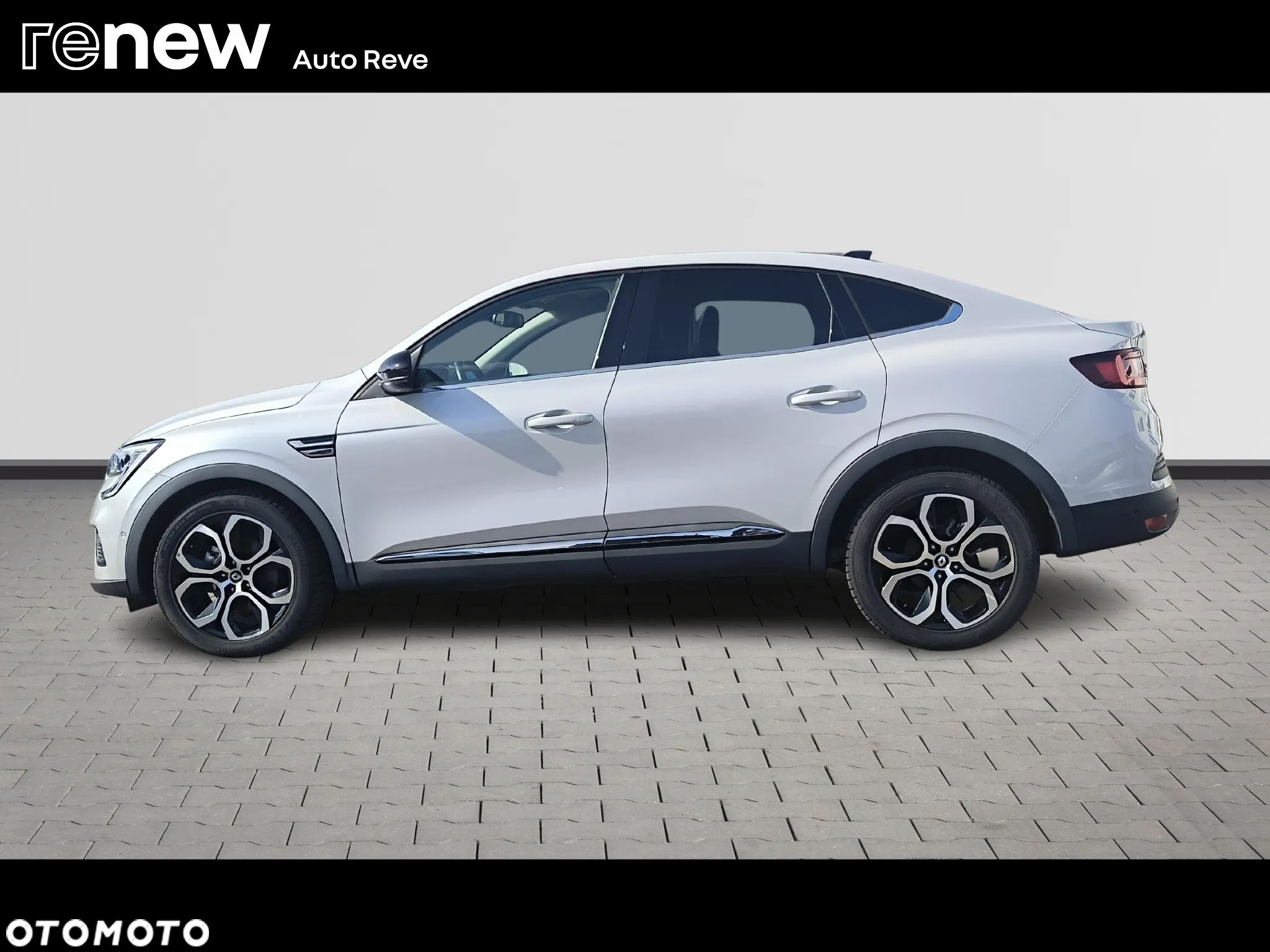 Renault Arkana 1.6 E-TECH Intens MMT - 4