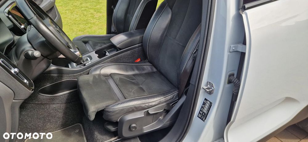 Volvo XC 40 D3 RDesign - 8