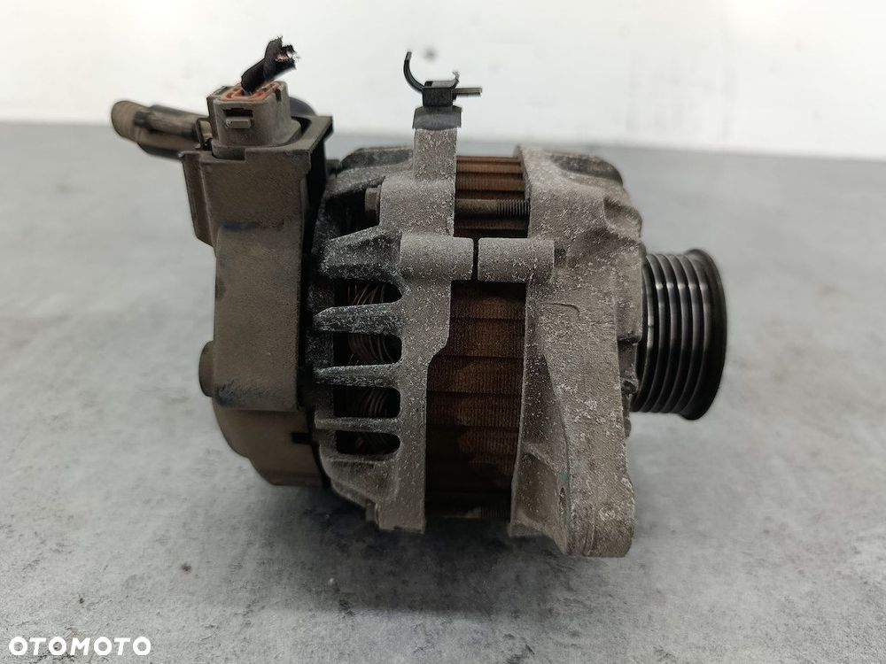 ALTERNATOR HYUNDAI I30 I 37300-2B101 2655447  VALEO 1.4 16V - 5