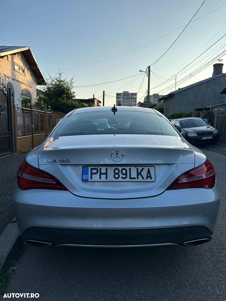 Mercedes-Benz CLA 180 7G-DCT - 36
