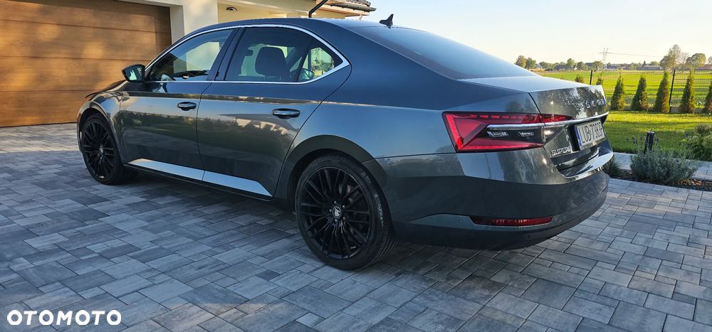 Skoda Superb 1.4 TSI Plug-In Hybrid Ambition DSG - 8
